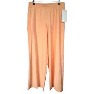 Lululemon Women's Swift Wide-Leg Mid-Rise Pant Size 12 Peach
